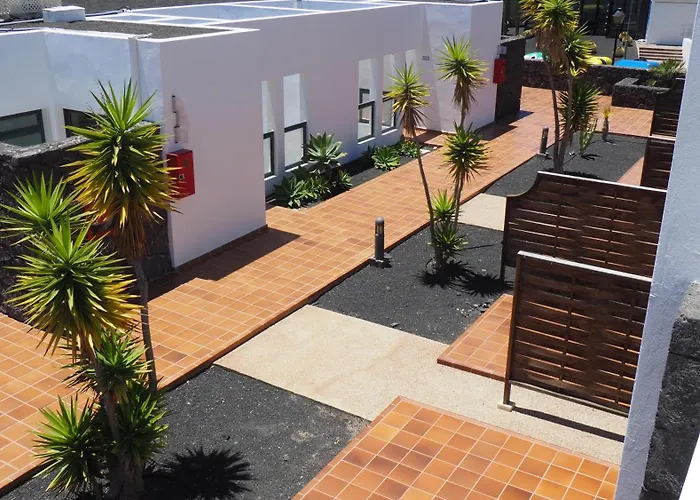 Caybeach Papagayos 3* Playa Blanca (Lanzarote)